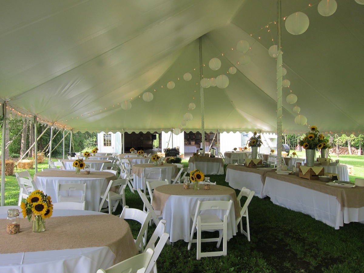 wedding-tent-with-sunflowers